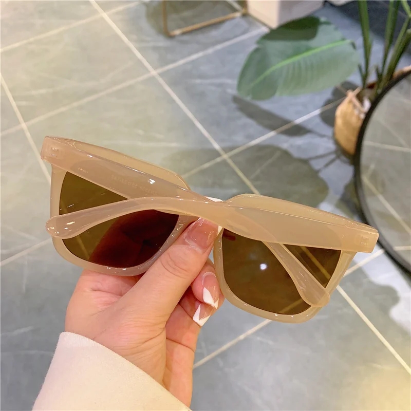 round sunglasses 2021 Fashion Square Sunglasses Women Classic Retro Colorful Vintage Shades Sun Glasses Wholesale Bulk Black Red large sunglasses