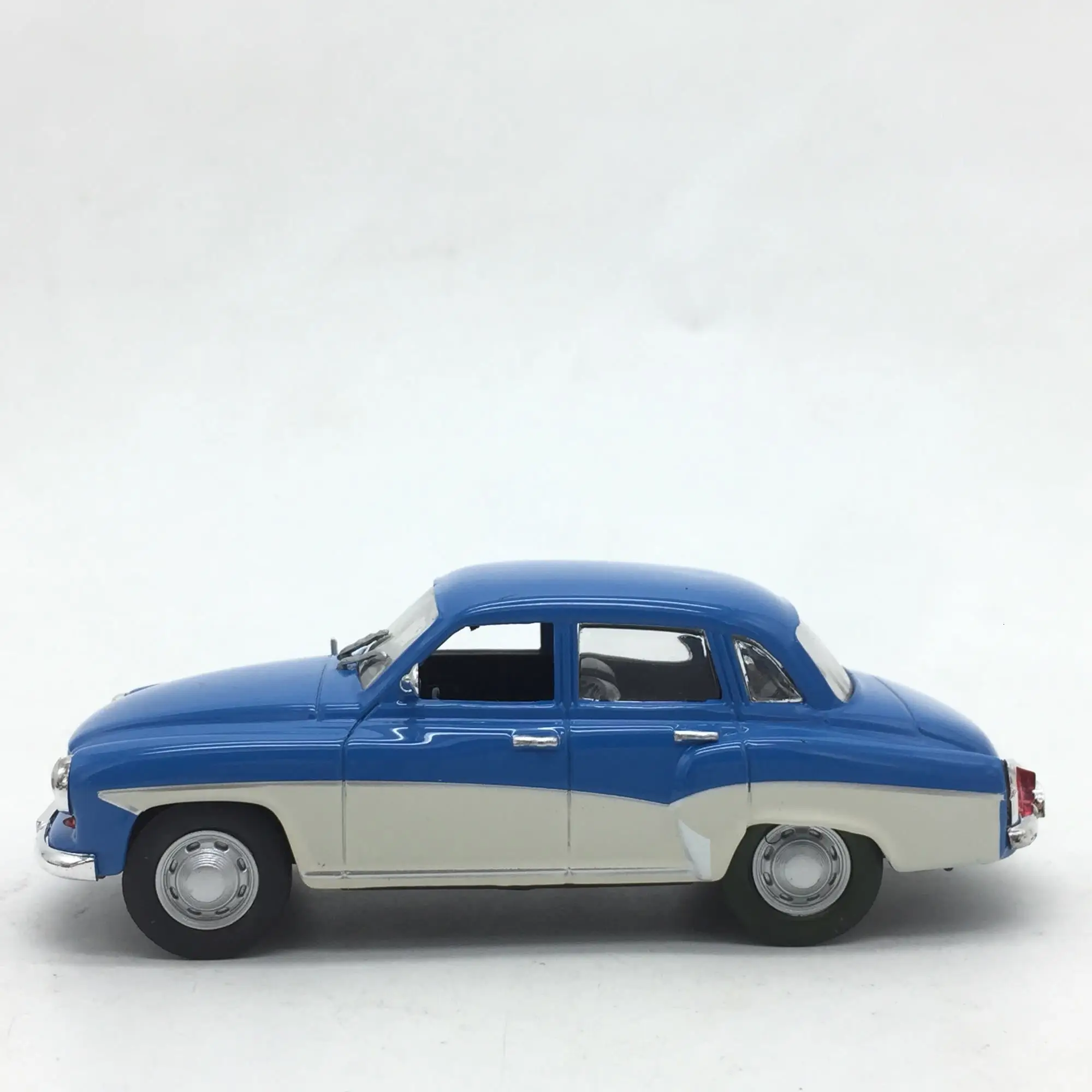 Новинка 1/43 года, Специальный легкоплавкий металл, Советская классическая модель автомобиля длиной 10 см, коллекция игрушек для детей