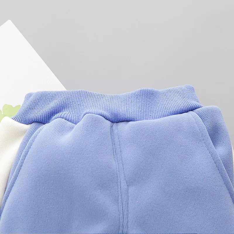 12512700188_1060666772