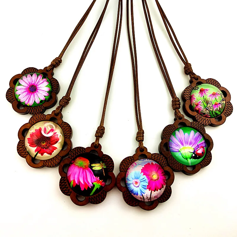 

Jaingzimei 24pcs chrysanthemum,daisy flowers glass Cabochon with Wood Base Necklace for women girl Birthday party gift