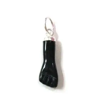 

Pendant puno against evil eye with black resin and handle Silver