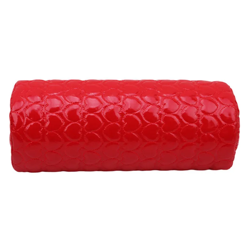 Подушка для ногтей с сердечком из искусственной кожи, губка для рук, профессиональная подушка для рук, мягкий держатель для маникюра, товары для красоты, 1 шт - Цвет: red