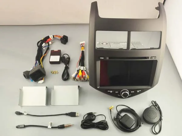 Excellent RoverOne For Chevrolet Aveo Sonic 2011 2012 2013 2014 2015 Android 9.0 Car Stereo DVD GPS Audio Video Player + Free HD Camera 5