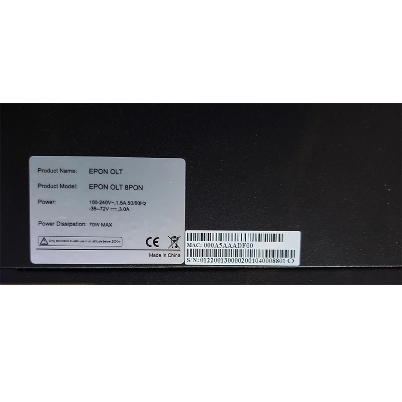 XTUGA 4 Channel UHF Wireless Microphone System