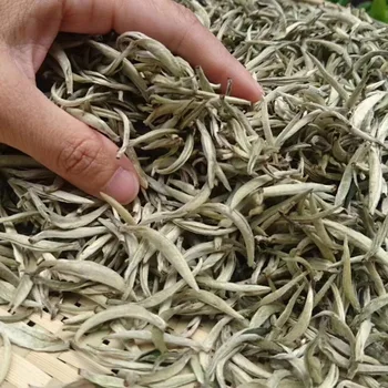 

150g White Tea Chinese Bai Hao Yin Zhen White Tea Silver Needle Tea For Weight Loose Tea Natural Organic Beauty Health Food