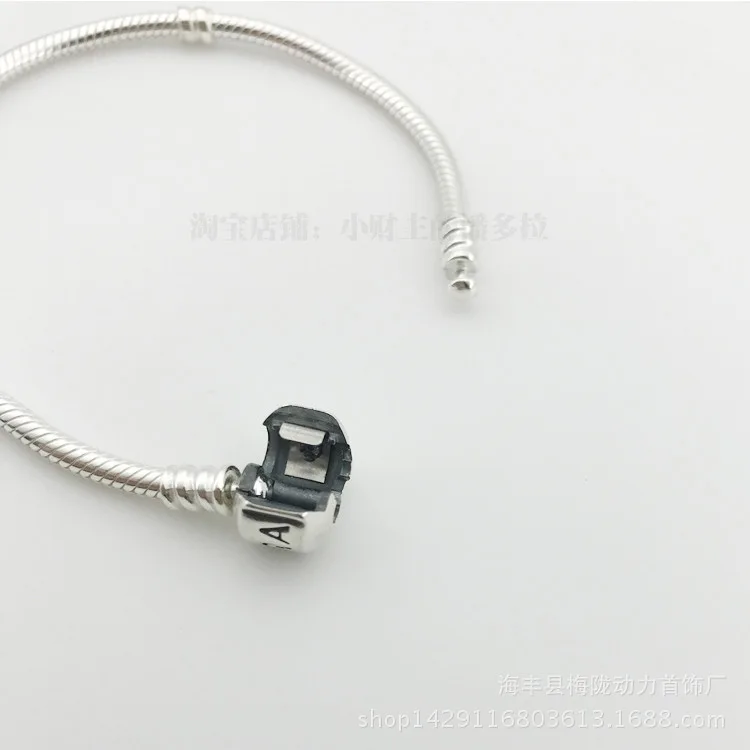 

Genuine Product Hot Selling PNDORA/pan xin Dora 925 Silver Base Pendant Snake Bone Bracelets