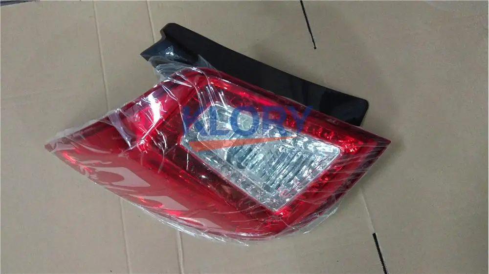 Задний комбинированный светильник в сборе для lifan X60 OEM: S4133300 S4133400 - Цвет: left