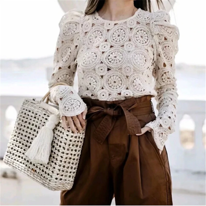 

Elegant Floral Lace Blouse Shirt Women Long Sleeve White Blouse Spring Summer Fashion Hollow Out Tops Blouse Blusas