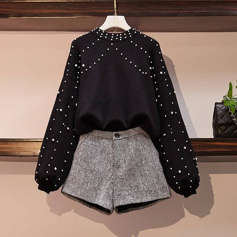 

HAMALIEL Sweater Women Two Piece Set Fashion Autumn Winter O Neck Beaded Knitted Loose Pullovers And Woolen Shorts Pants Set