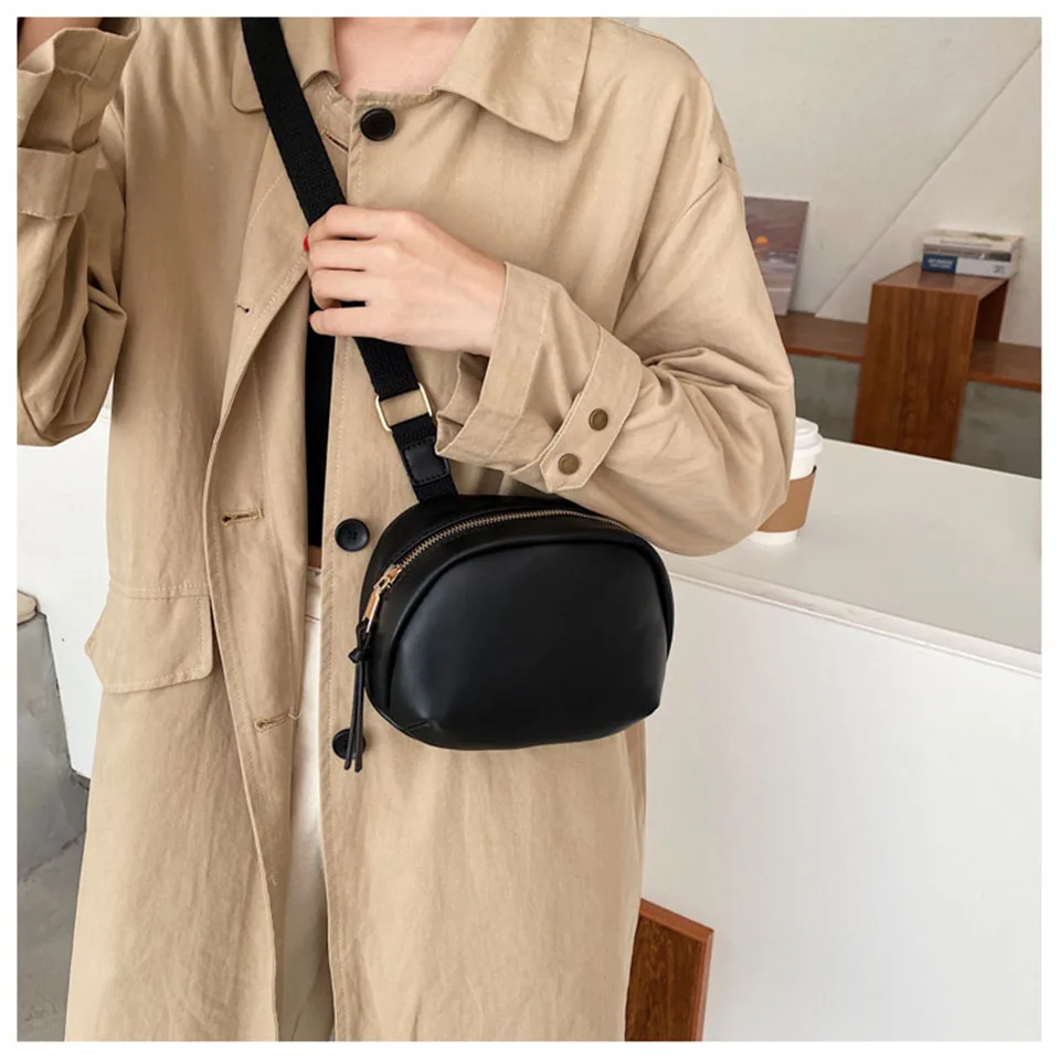 Fashion PU Leather Tassel Small Messenger Bags For Women 2021 Designer Handbag Soft Solid Wide Strap Crossbody Shoulder Bag Sac