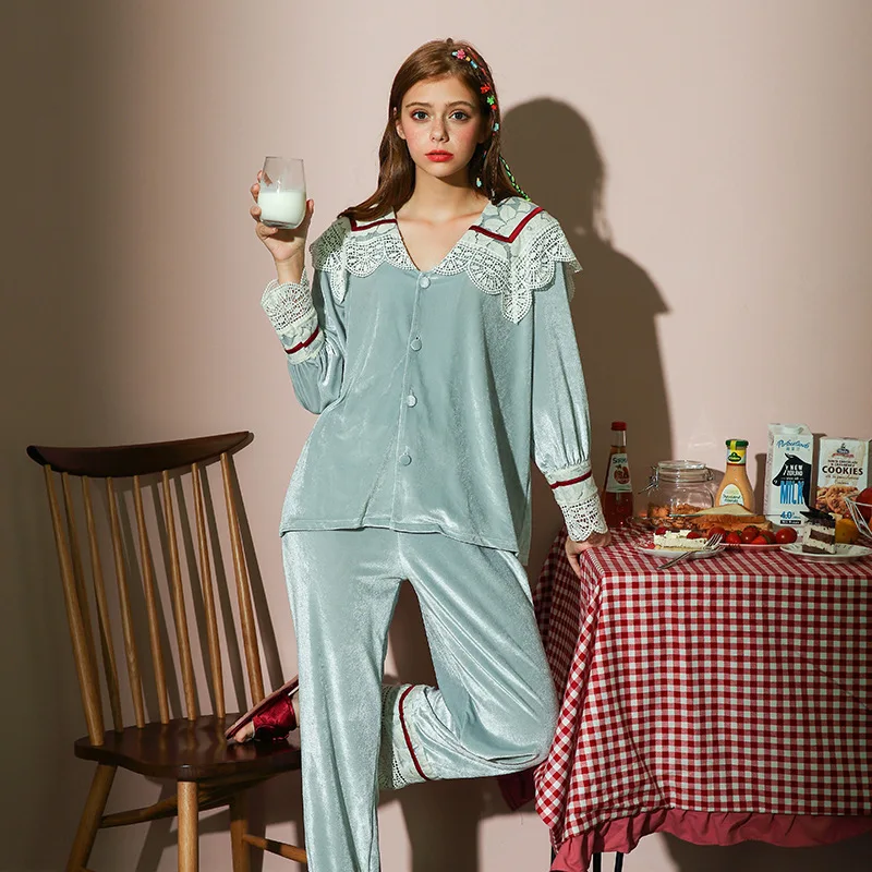 

2019 Velvet Silk Gown Female Autumn and Winter Cout Thick Velvet Long-sleeved Trousers Set Silk Plus Size Pajamas Set for Women