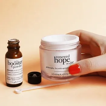 

American philosophy High-purity VC powder 7.1g freckle acne printed white