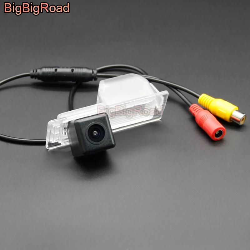 

BigBigRoad For Chevrolet Trax Trailblazer 2012 Aveo Vehicle Wireless Rear View Parking CCD Camera HD Color Image Waterproof