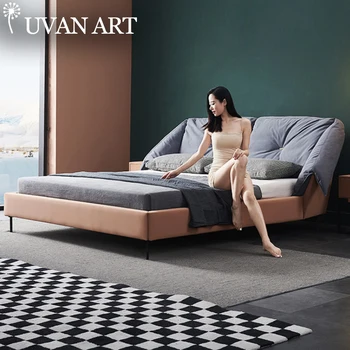 

The bed is minimalist 2 meters 2.2 meters big bed full leather bed master bedroom wedding bed simple modern Nordic high bed
