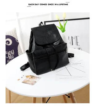 

2020 new women's backpack Korean version of the women's backpack fashion and simple women's backpack