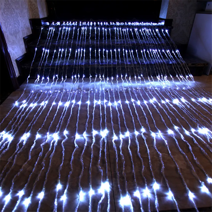Cadena de luces LED de cascada para exteriores, cortina de carámbanos, luz  de lluvia de meteoritos, luz de guirnalda de boda de Navidad, 6x3M, 3x6M -  AliExpress, image size:900x900