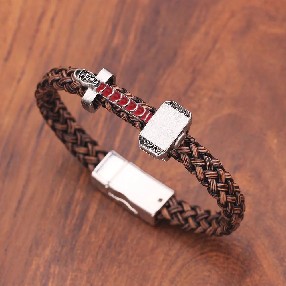 12206917274_659750570