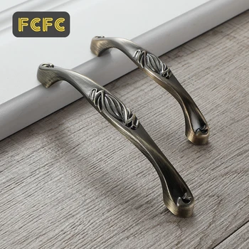 FCFC Cabinet Handle Kitchen Cabinet Handles Drawer Knobs Vintage Bronze Antique Cupboard Door Wardrobe Pulls Furniture Handle