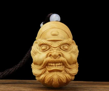 

2.4" Chinese Box-wood Hand-carved Heavenly Teacher Zhong Kui Head Amulet Pendant