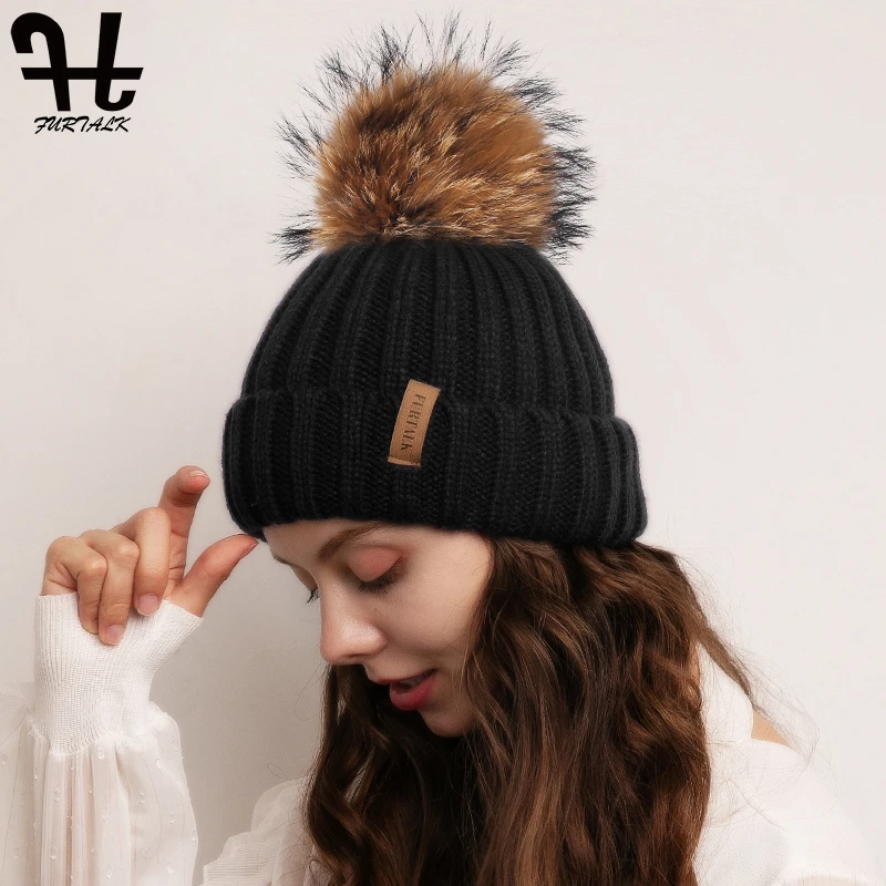 Pom pom beanie womens Clearance