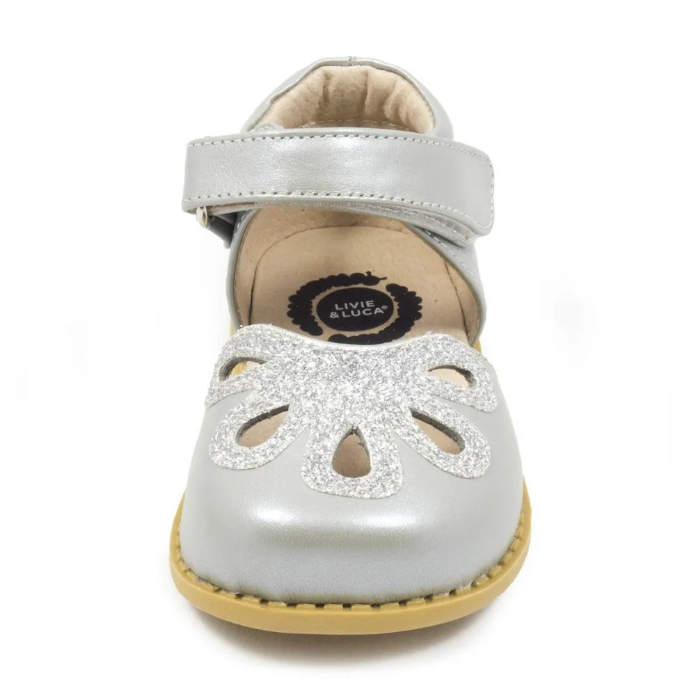 petal_silver_metallic_mary_jane_front_a00a172c-eaad-49f3-ae09-b2774b195a42