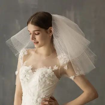 

Multi Layer Womens Tulle Short Fluffy Wedding Veil Hollow Out Rhombus Grid Mesh Bridal Marriage Hair Accessories with Comb E15E