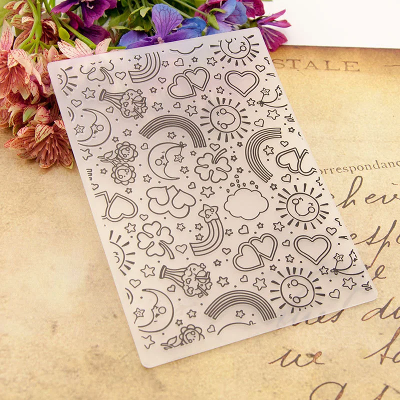 

Heart Moon Cloud Embossing Folders New 2019 For Card Making Supplies Paper Craft Supplies Scrapbooking Plastic Embosser Stencil