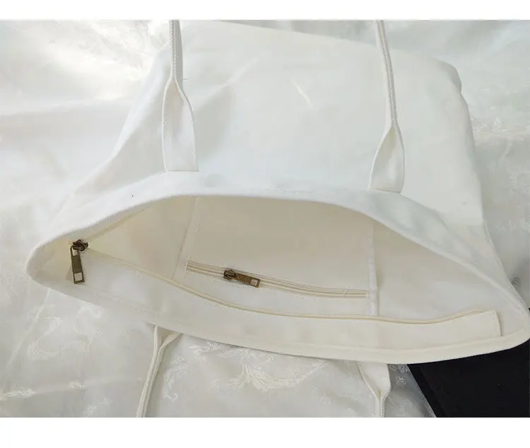 8661755934_709130795