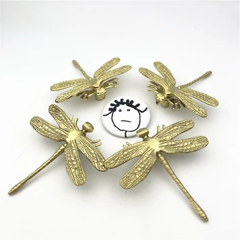 

LCH Artistic Creative dragonfly shaped Dooroom Brass Dragonfly Furniture Decoration Handles Nordic Ins Gold Drawer Cabinet Door