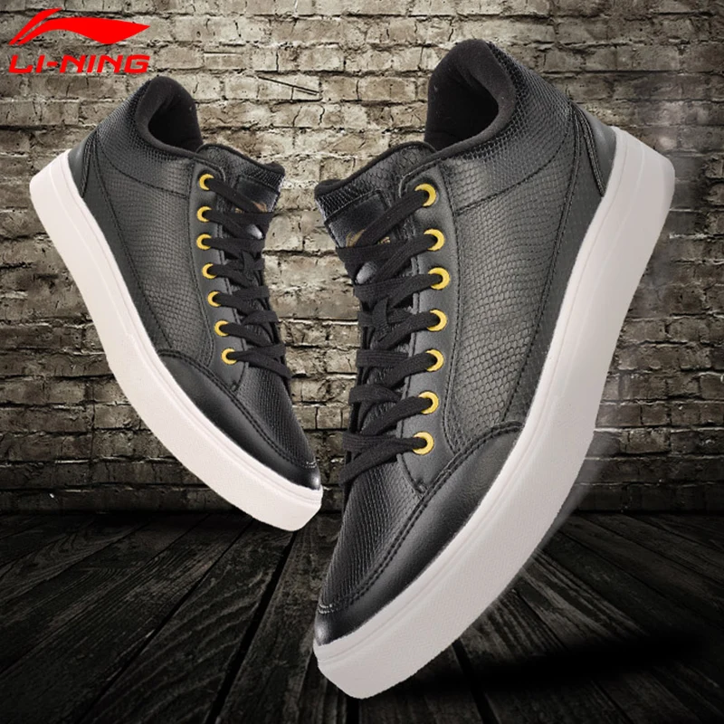 Мужские кроссовки Li-Ning SONF17 классические для прогулок с дышащей подкладкой модель