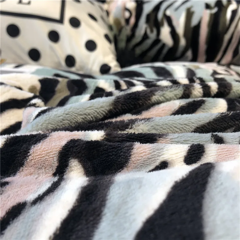 Зимний Теплый мягкий бархатный флисовый фланелевый сексуальный комплект постельного белья с леопардовым принтом, пододеяльник, постельное белье, простыня, наволочки