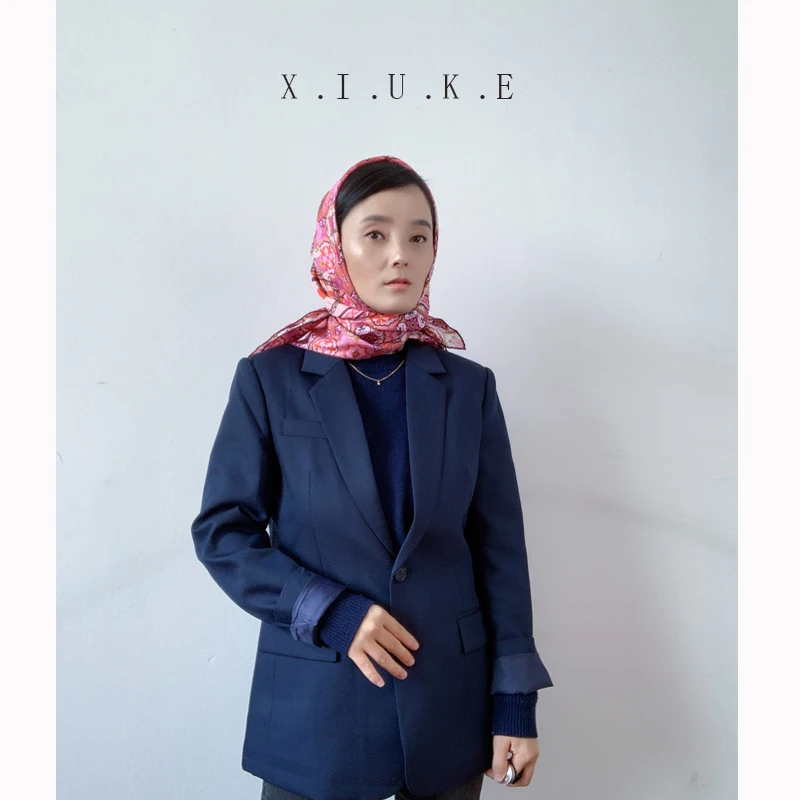 Шарфы [XiuKe] Оригинальные Осенние и зимние модные женские шарфы шелк большой квадратный шарф, платок носовой платок 90*90