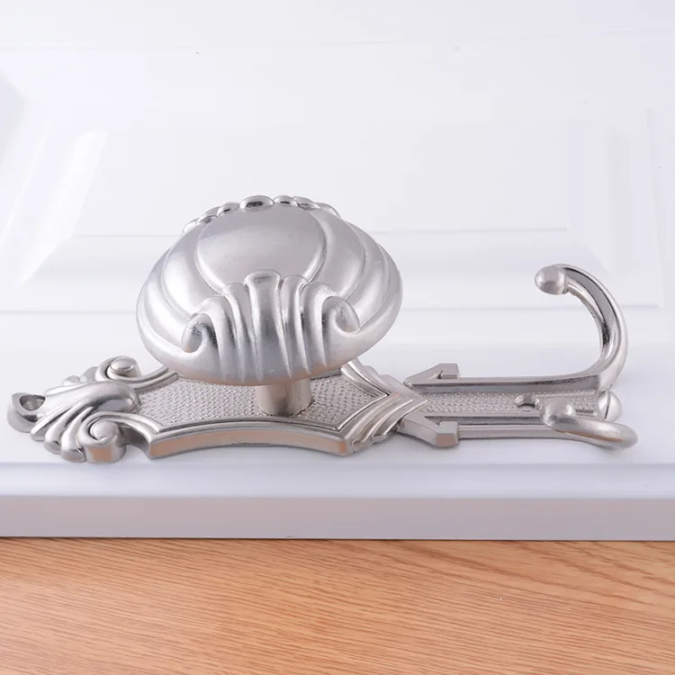 

Sheng can Export Foreign Trade Vintage European Style Spherical Clothing Take Hook Retro Family Entrance Cloak Room Hook