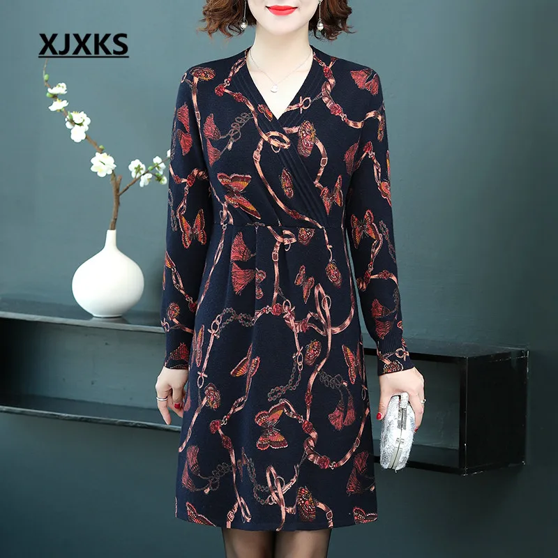 XJXKS autumn winter new fashion V-neck women long sweater plus size high quality wool knitted dress women pullover - Цвет: Тёмно-синий