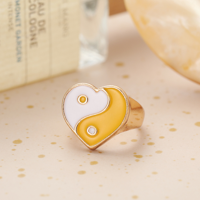 Gal Ring Alien Flower Queen Rings Namel Thick Ring Size Luxury Spring Fine Lucky Jewelry Heart Clouds Rings for Women Gift