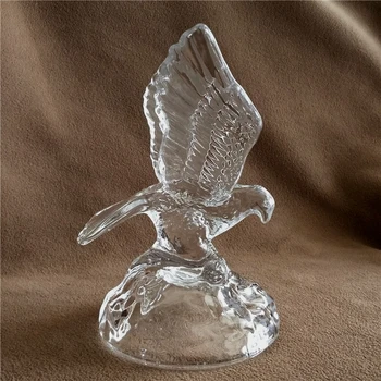 

Hawk Sculpture Bird of Prey Decor Handicraft Ornament Present Accessories Exquisite Crystal Glass Eagle Miniature Mineral Quartz