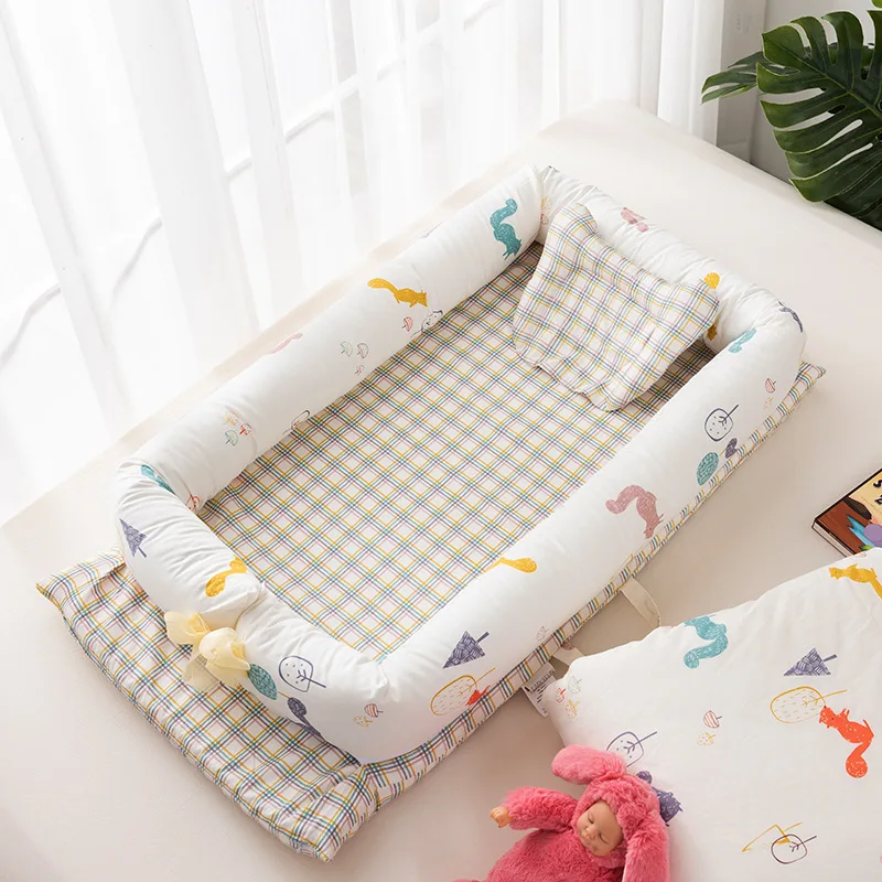 

Portable Cotton Baby Carry Cot Travel Crib Fold Bed Co-Sleeper Removable Sleeper Nest Disassemble Machine-Wash Moses Basket
