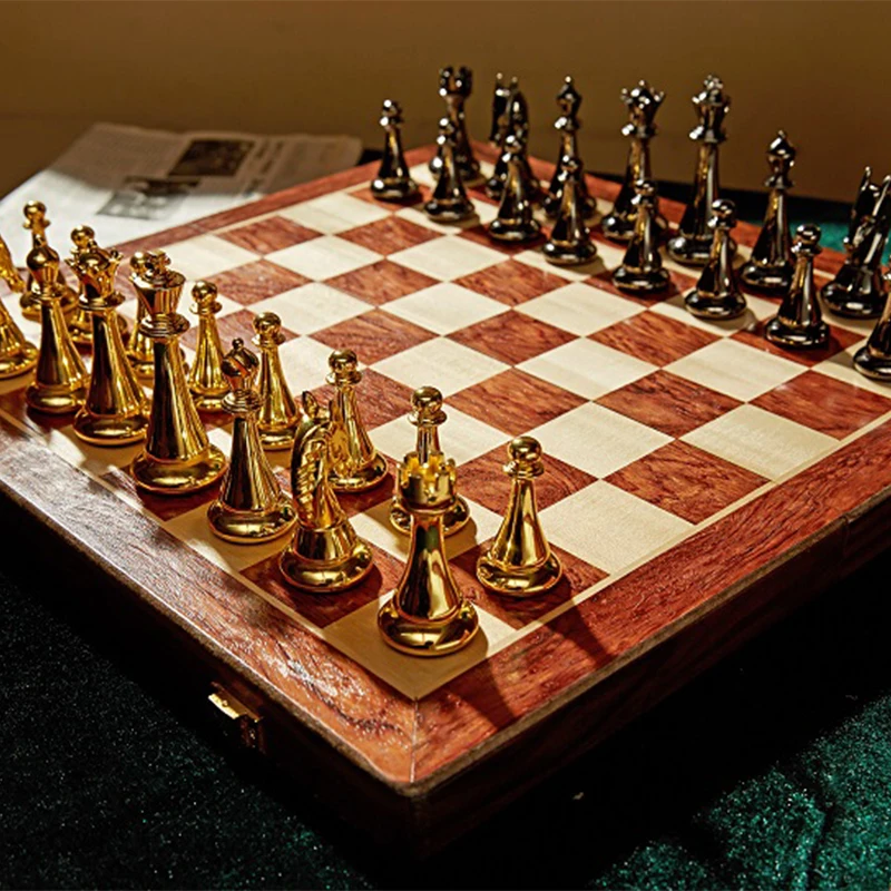 

29cm Wooden Chess Set Luxury Metal Chess Figures Professional Folding Family Classic Board Games Chess For Kids Queen Gambit
