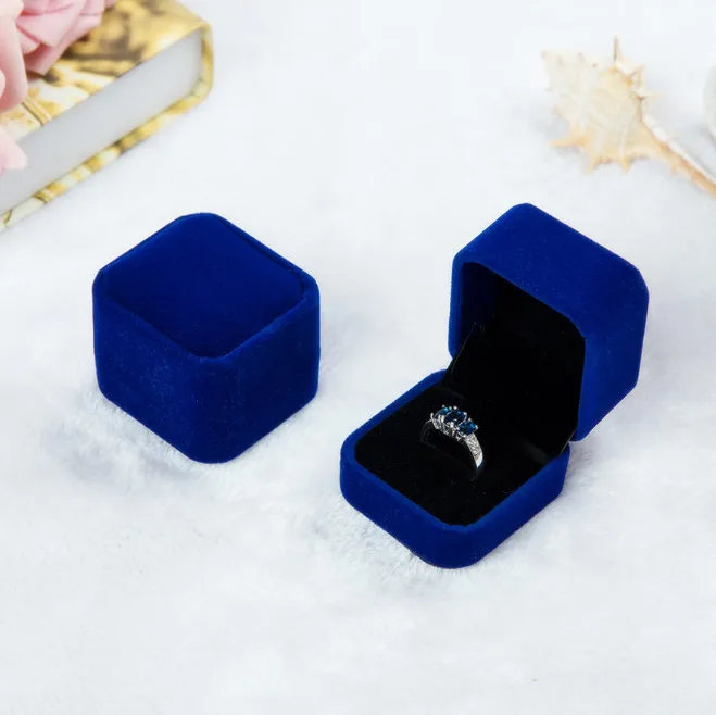 Новинка 1 шт. модные квадратные Свадебные бархатные серьги кольцо коробка выставочная витрина для украшений подарочные коробки удивительные для обручального кольца подарок - Цвет: A