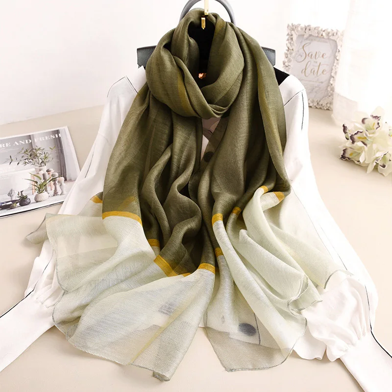 11768203761_2070773686