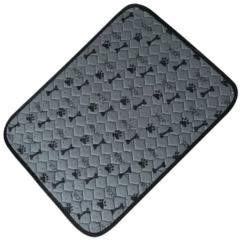 

Grey Waterproof Pet Pee Portable Anti-slip Mat Washable Footprint Printing Water Absorption Training Pad for Puppy Cat