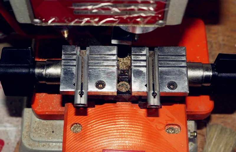 HTB1k1X8jBjTBKNjSZFDq6zVgVXaH