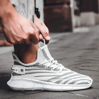 

Men's lace-up jogging shoes breathable outdoor sports shoes light casual shoes comfortable shoes flying woven casual trend shoes