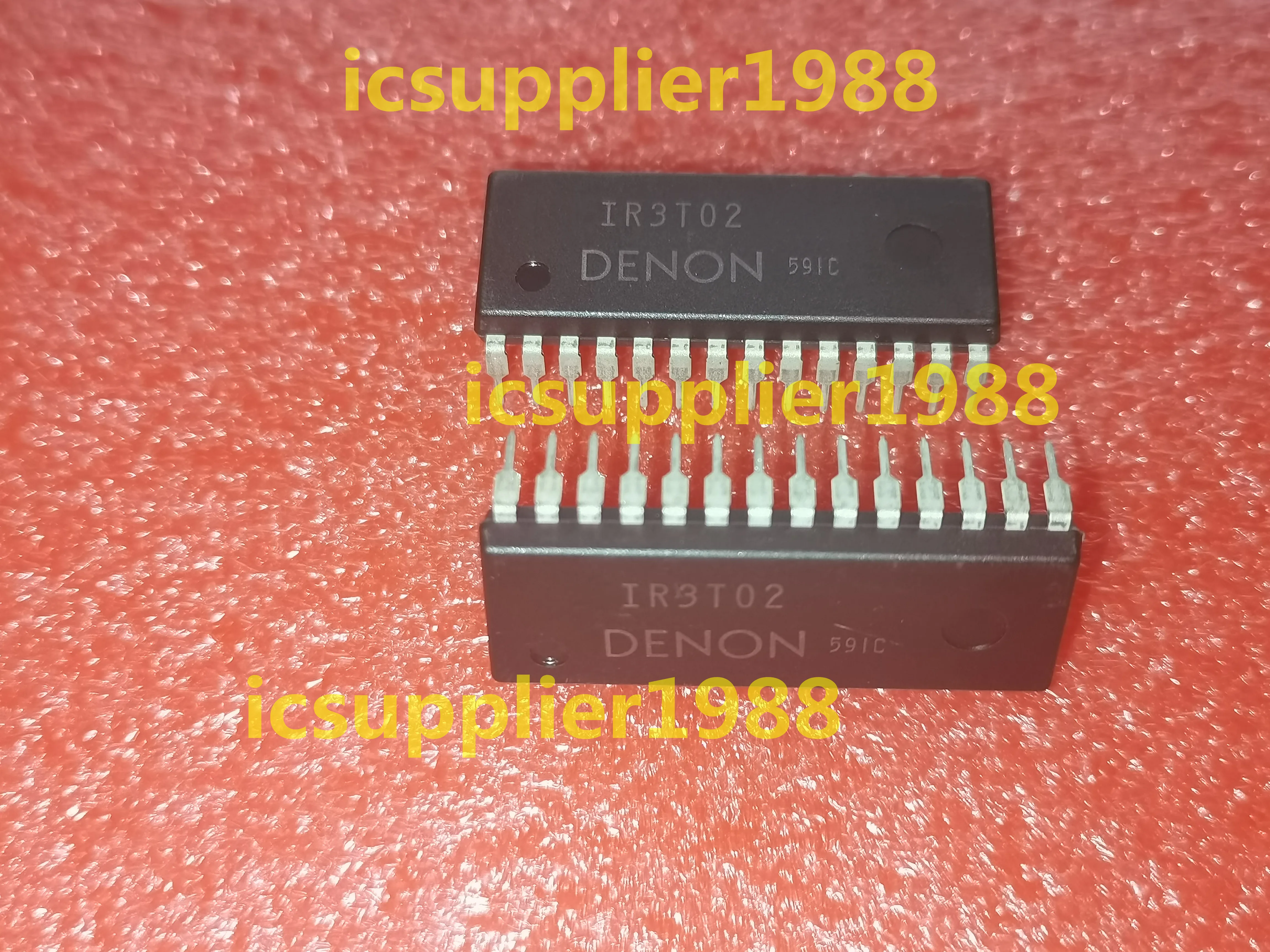 

IR3T02 IR3TO2 DIP-28 5PCS