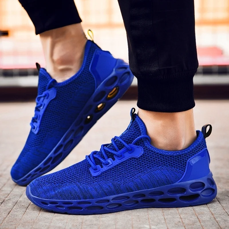 Cena Damyuan 2019 moda jesień mężczyźni Casual Flyweather wygodne oddychające lekkie do biegania rozmiar 46 47 wysokość zwiększenie buty sportowe