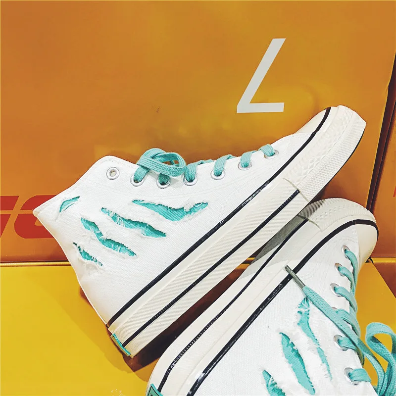 10249542764_834231946