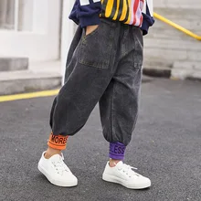 Детская одежда; осенняя одежда; Новинка года; стильные модные брюки в Корейском стиле для мальчиков; детские свободные джинсы; сезон весна-осень; западный стиль