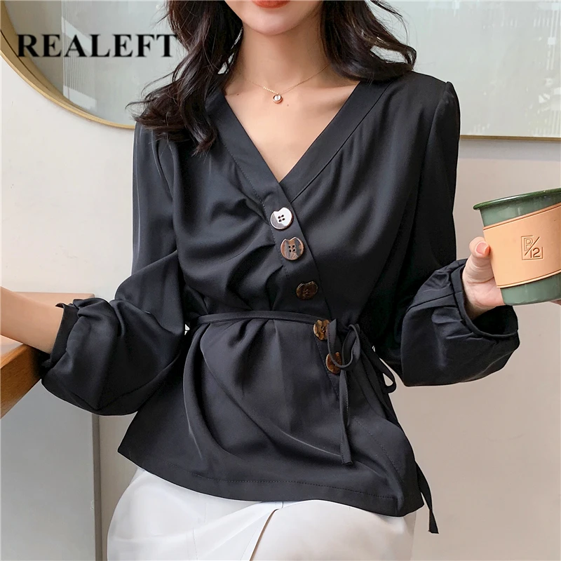 

REALEFT New Arrival Fashion V-Neck White OL Style Shirt Loose Button Full Sleeve Women Vintage Blouses Casual Women Shirts 2019