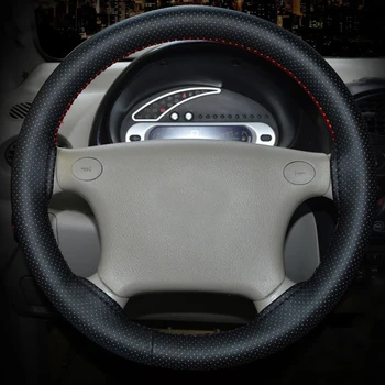 

4-color steering wheel cover on the steering wheel for Skoda Octavia Fabia Rapid Superb Yeti Roomster
