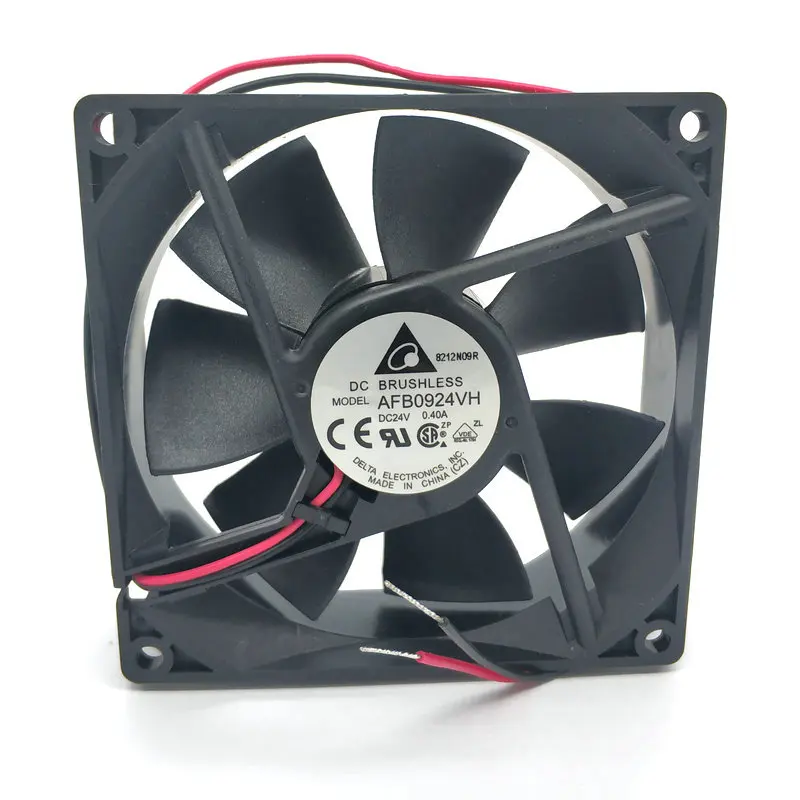 The Delta 9225 fan 92*92*25 AFB0912HH 12V 0.4A Bearing fan free shipping